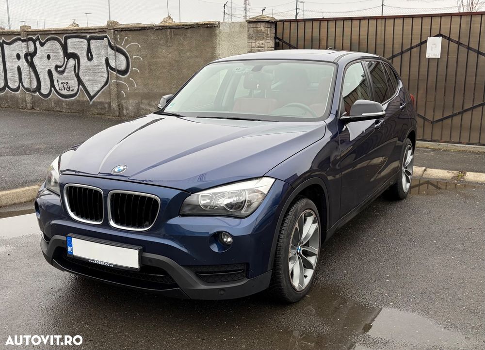 BMW X1 xDrive20d Sport Line - 1