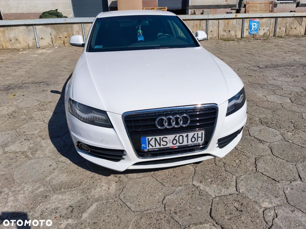 Audi A4 Avant 2.0 TDI - 1