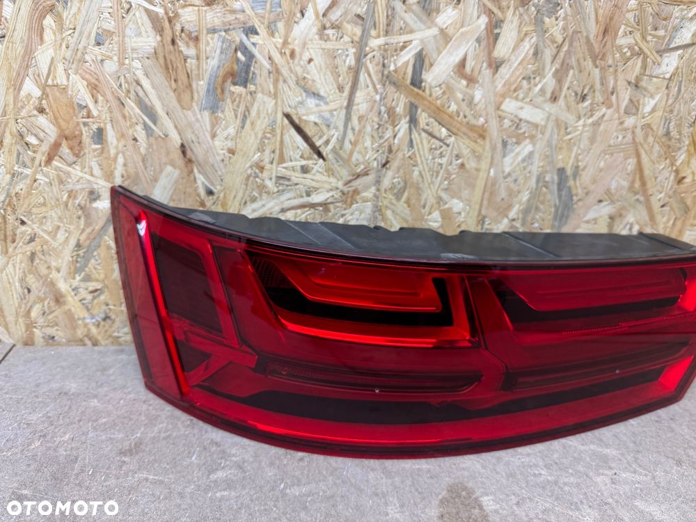 AUDI Q7 4M LAMPA LEWA TYLNA 4M0945093E MATRIX - 10