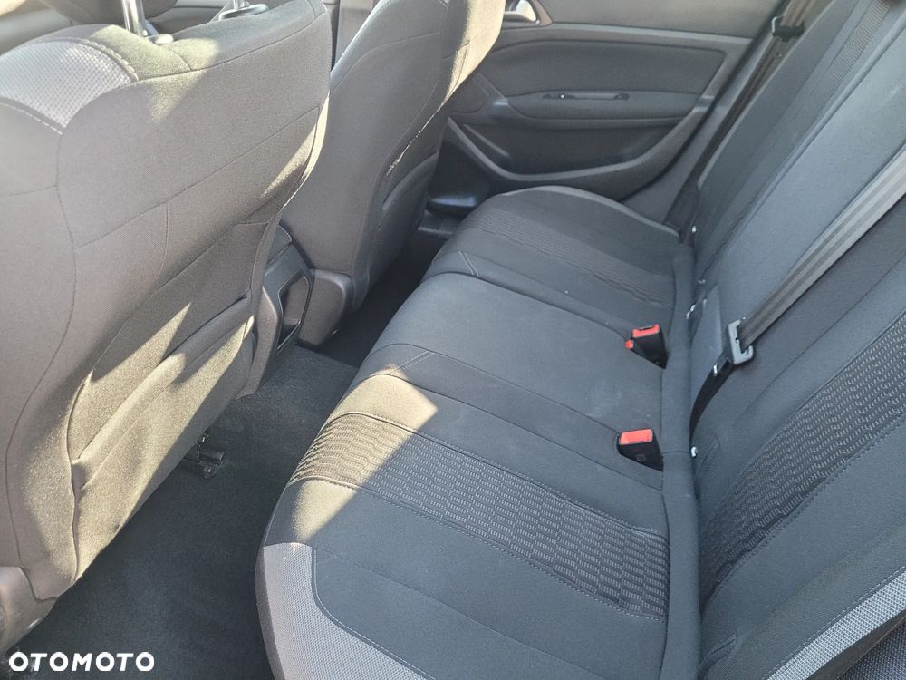 Peugeot 308 BlueHDi 120 Stop & Start Style - 8