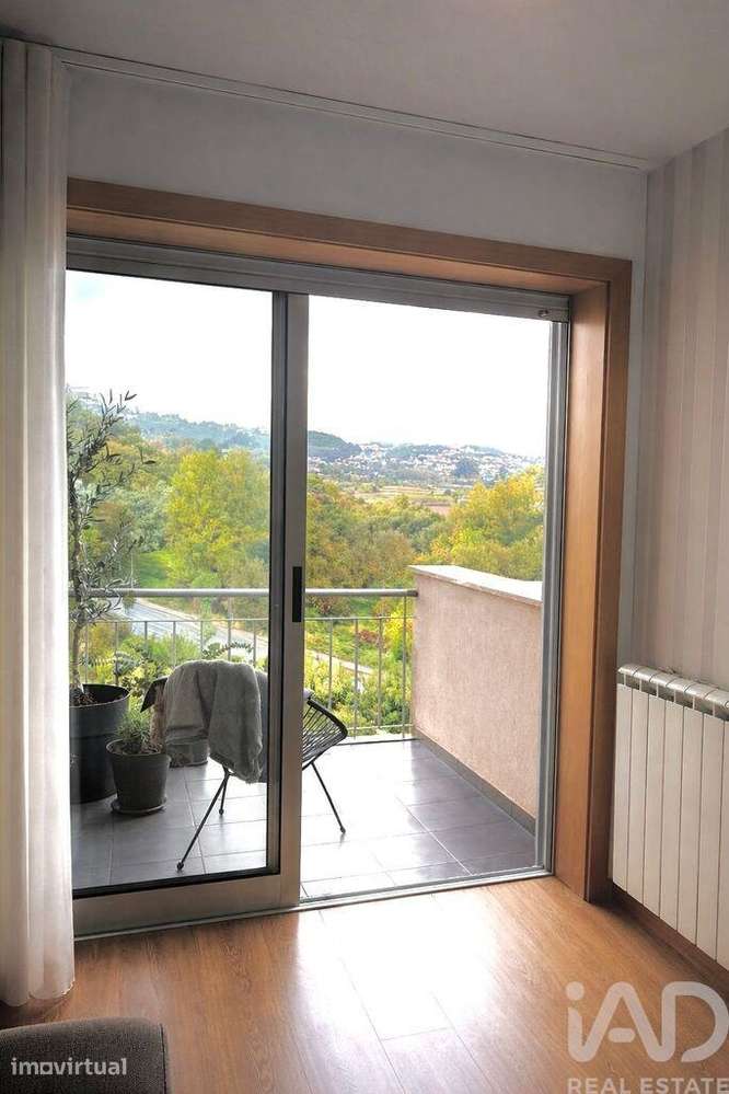 Apartamento T2 em Paredes de 113,2 m2 - Grande imagem: 3/17