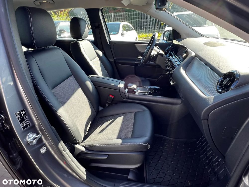 Mercedes-Benz Klasa B 200 d 8G-DCT Style - 11