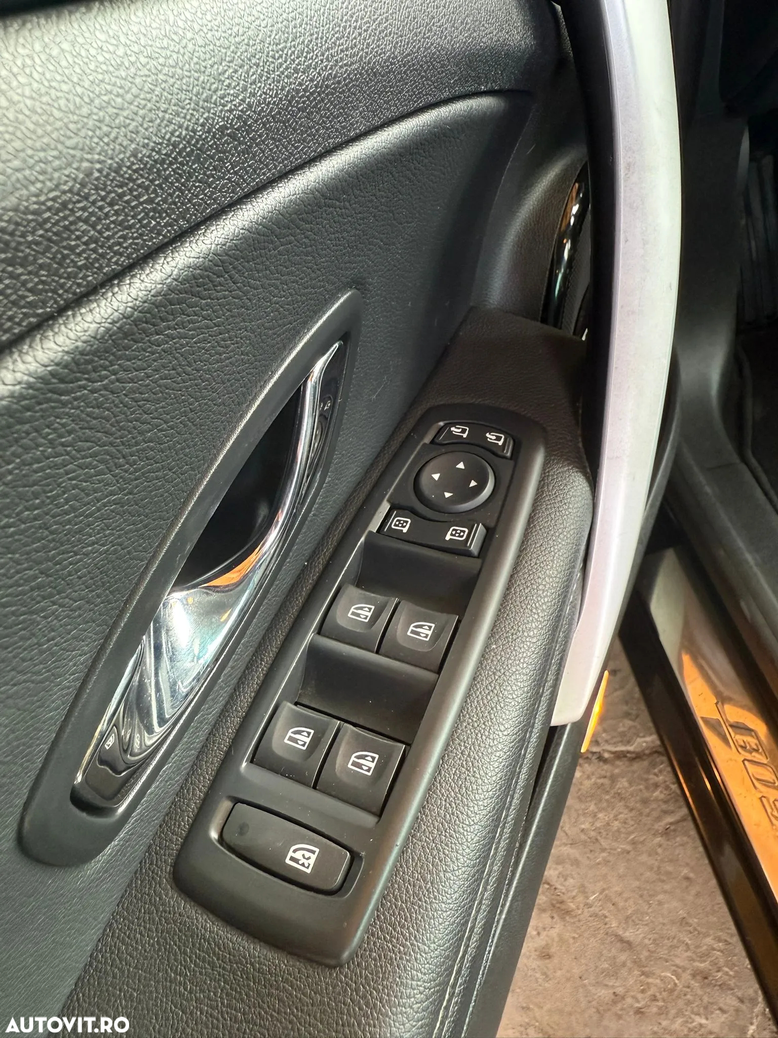 Renault Megane ENERGY dCi 110 Start & Stop Bose Edition - 18