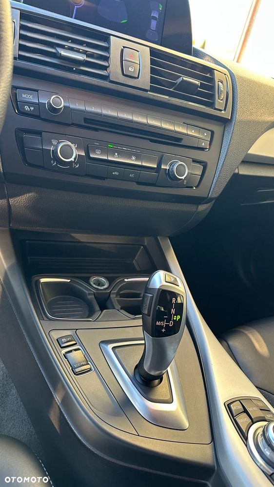 BMW Seria 1 116d - 10