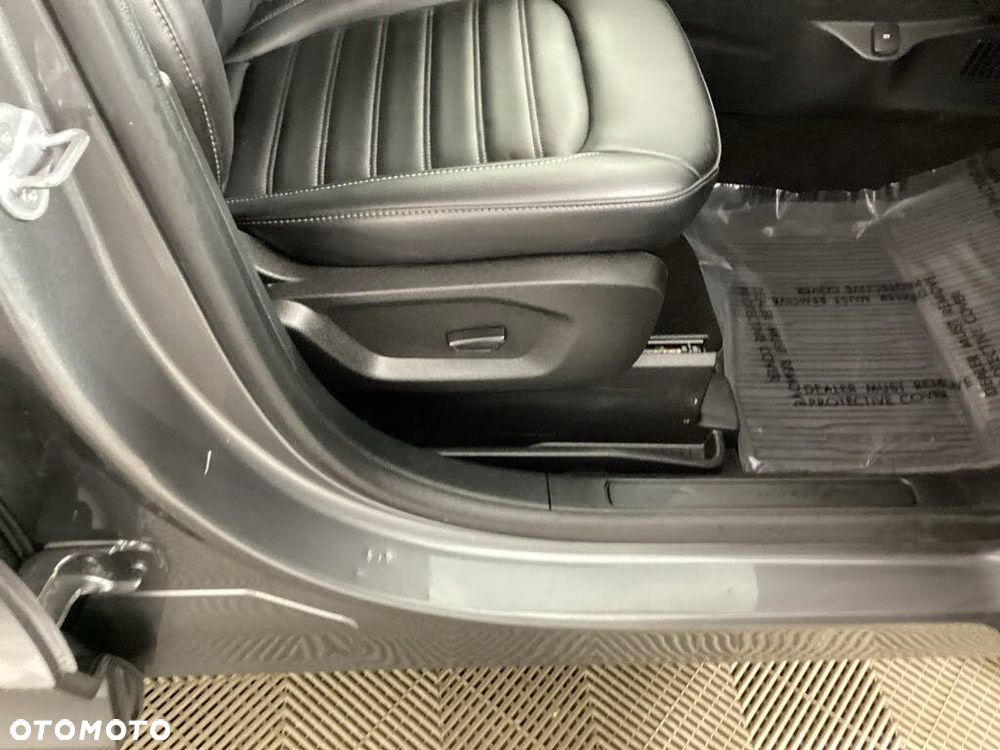 Ford Edge - 17