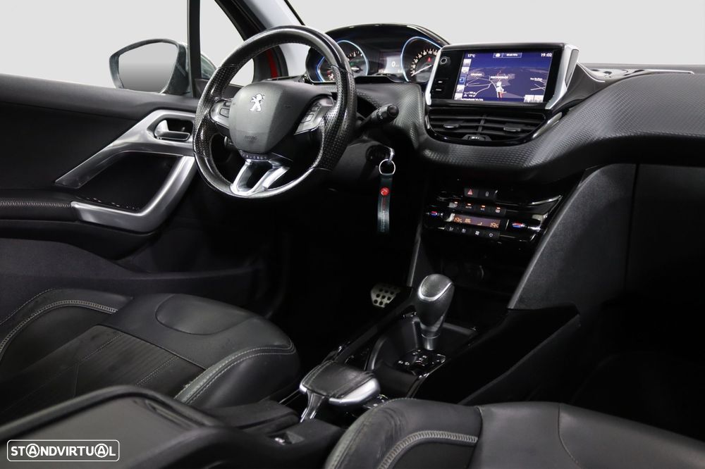 Peugeot 2008 1.2 PureTech Crossway EAT6 - 5