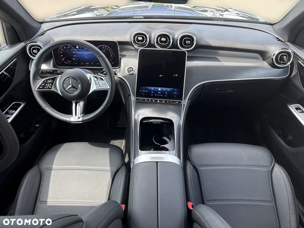 Mercedes-Benz GLC 300 e PHEV 4-Matic Avantgarde - 19