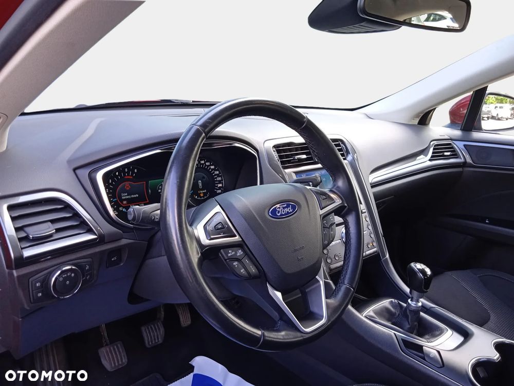 Ford Mondeo 2.0 EcoBlue Titanium - 14