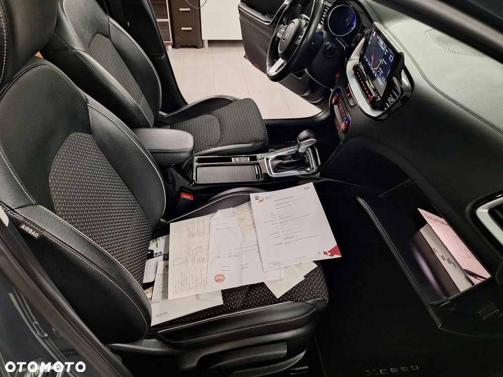 Kia XCeed 1.6 GDI PHEV Business Line DCT - 41
