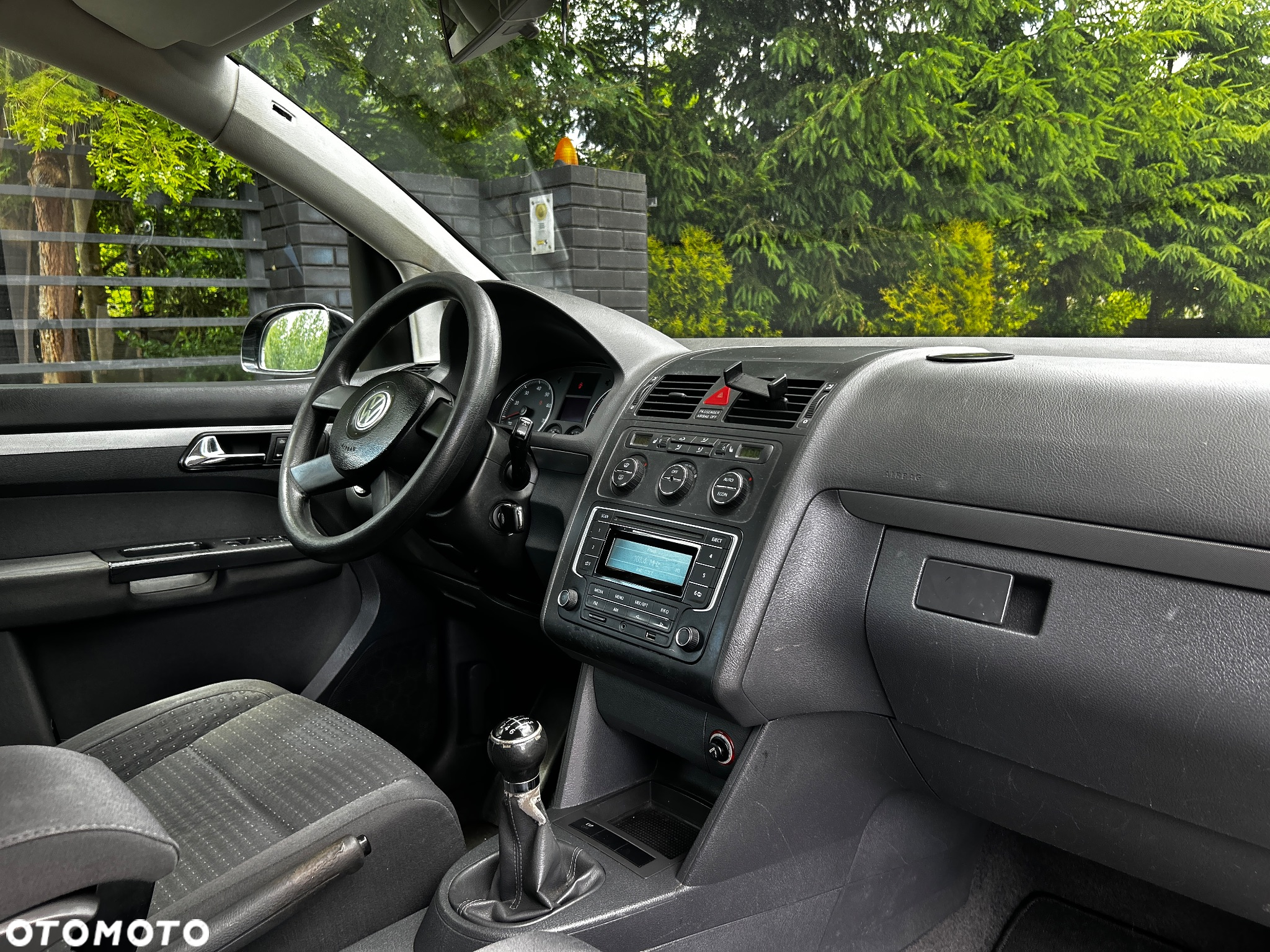 Volkswagen Touran 1.6 FSI Trendline - 19