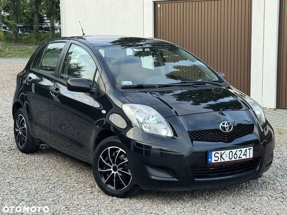 Toyota Yaris - 15