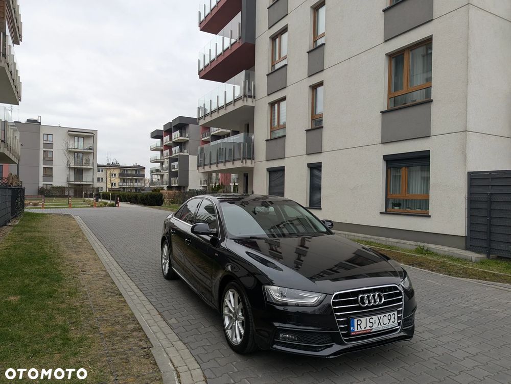 Audi A4 Limousine - 11