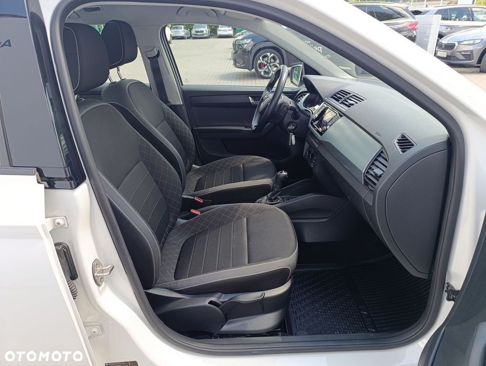 Skoda Fabia 1.0 TSI Ambition DSG - 16