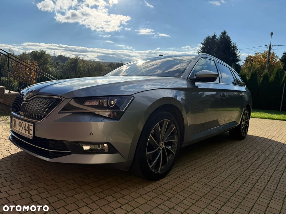 Skoda Superb 2.0 TDI Ambition DSG - 1