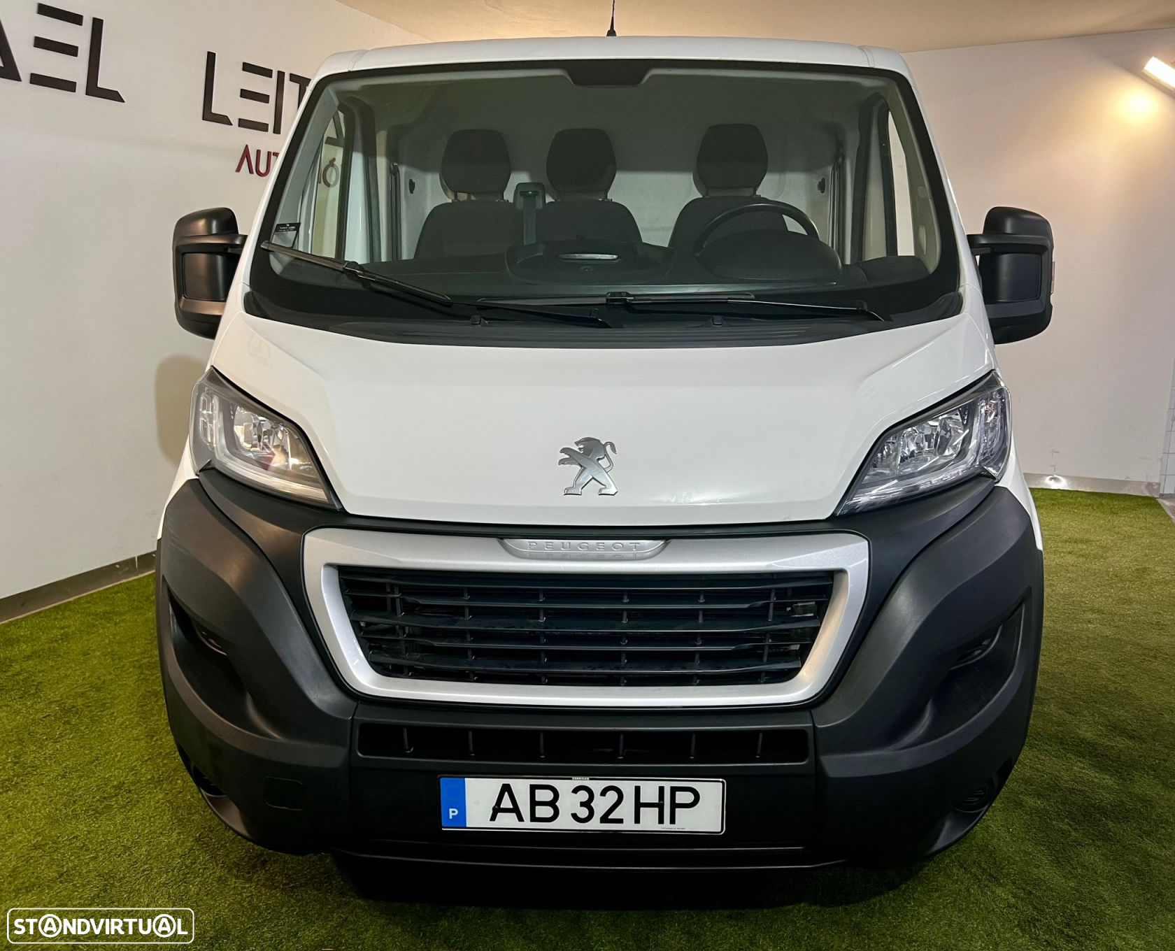 Peugeot Boxer 2.2 BlueHDi 333 L2 CD - 2