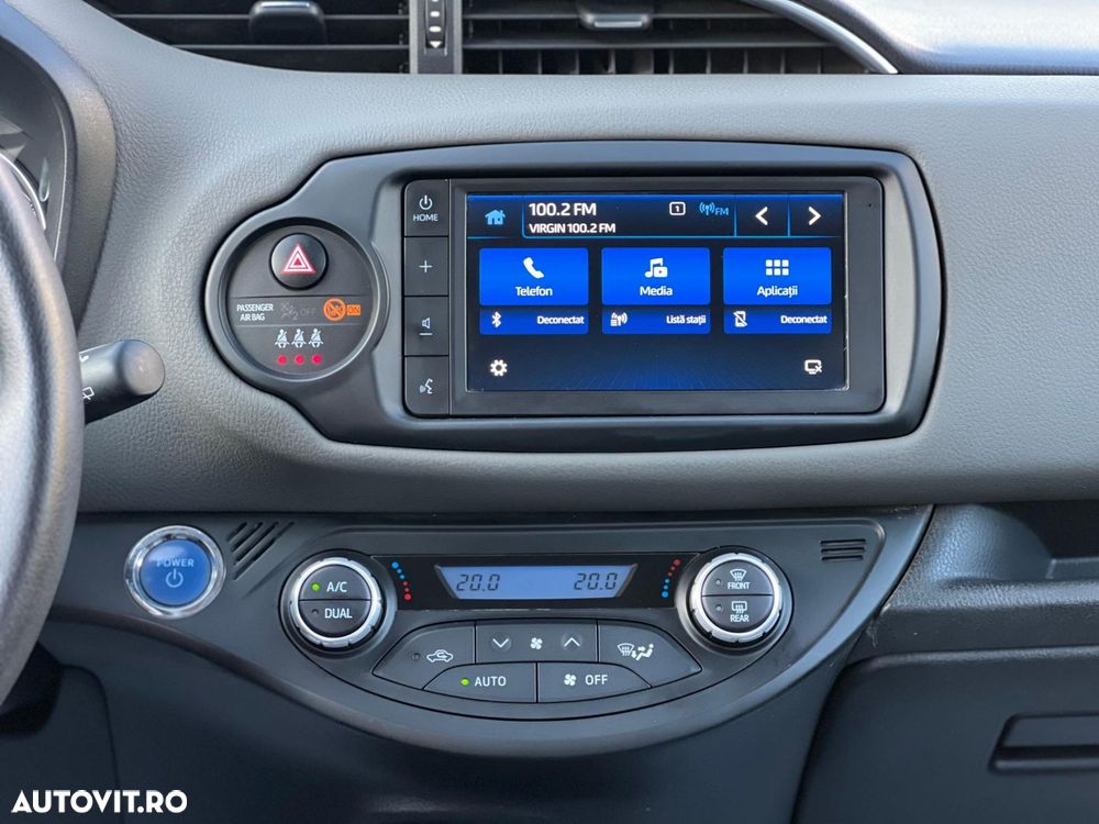 Toyota Yaris - 15