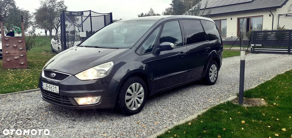 Ford Galaxy 2.0 Concept - 13