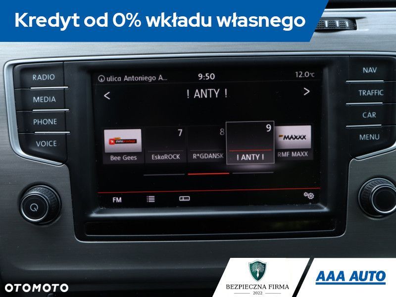 Volkswagen Golf Variant - 14