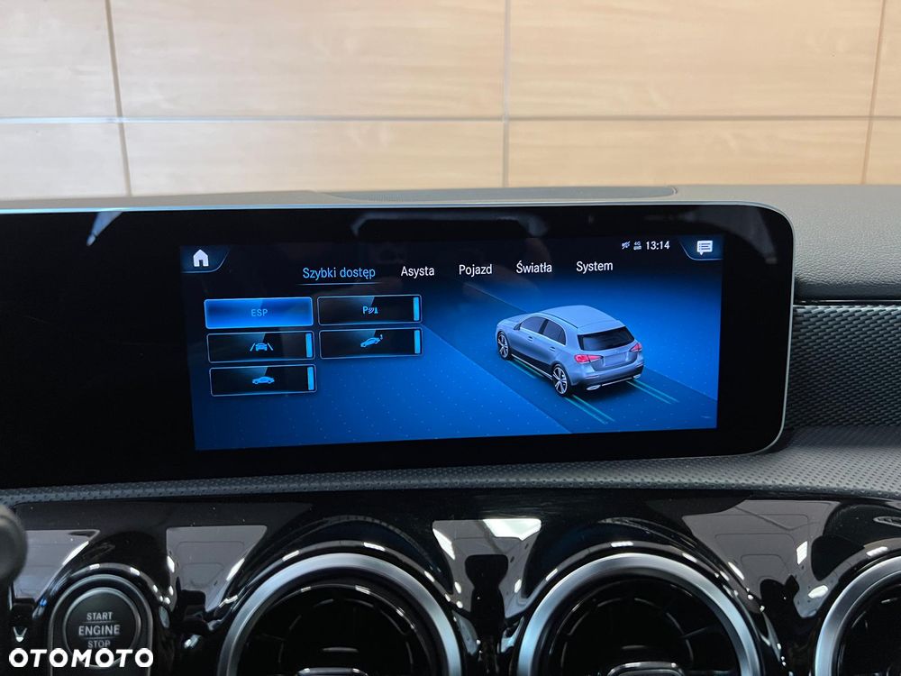 Mercedes-Benz Klasa A 200 7G-DCT - 24