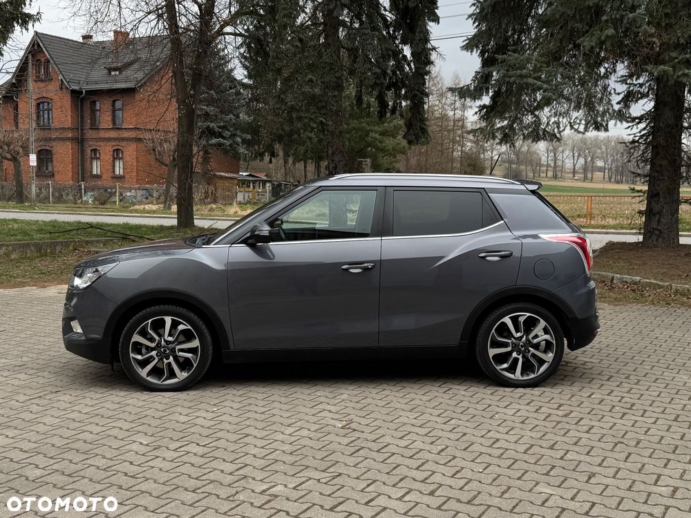 SsangYong/KGM Tivoli 1.6 D Crystal Base - 3