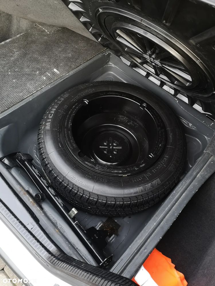 Mercedes-Benz W124 (1984-1993) - 22