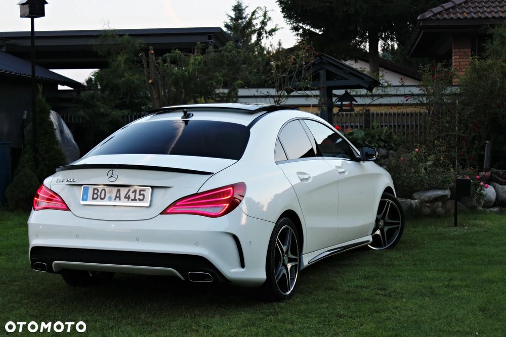 Mercedes-Benz CLA 200 7G-DCT AMG Line - 7