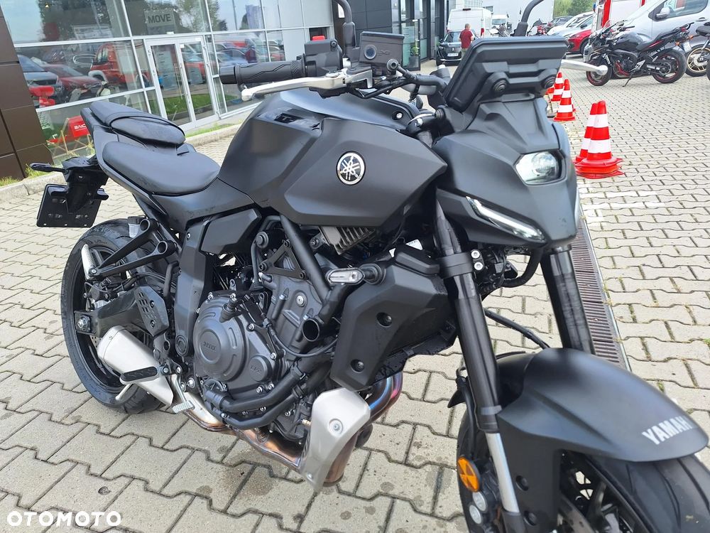 Yamaha MT - 8