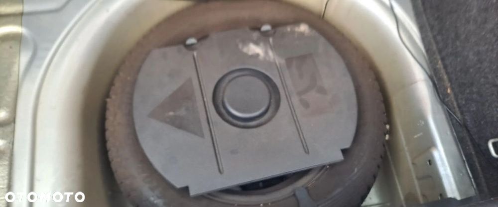 Volkswagen Polo - 18