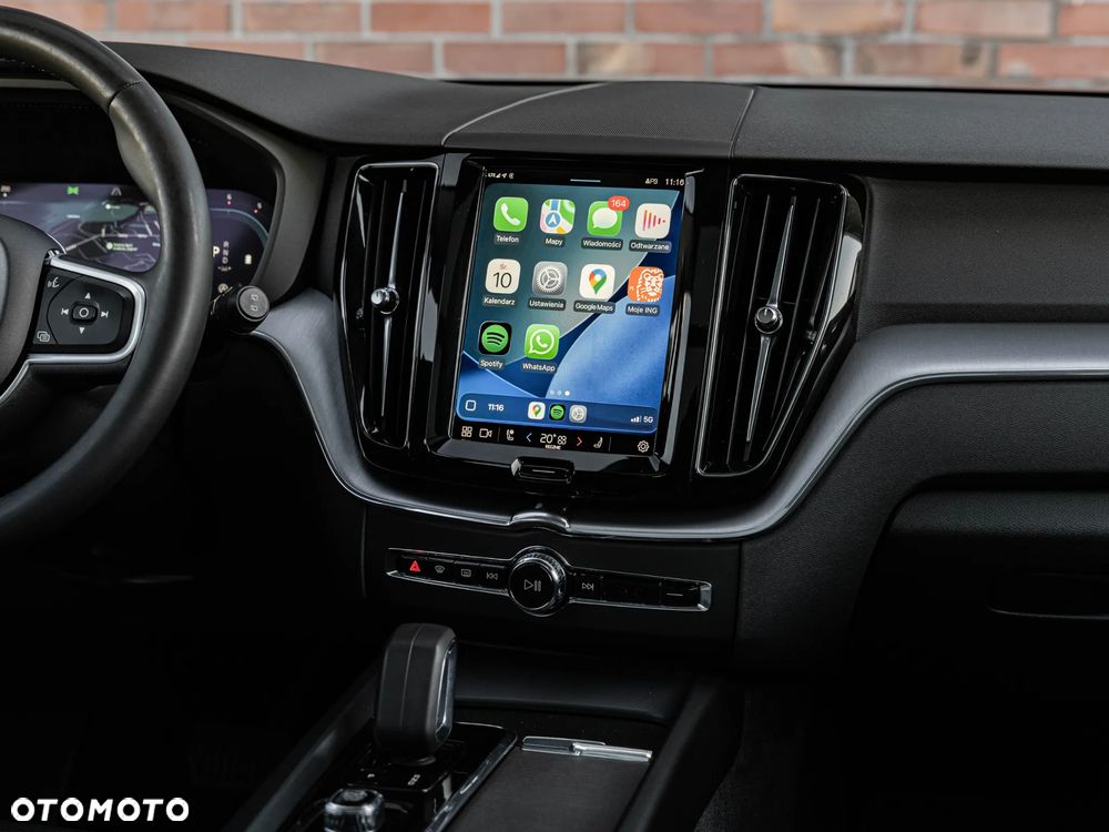 Volvo XC 60 B4 D Geartronic Momentum Pro - 33