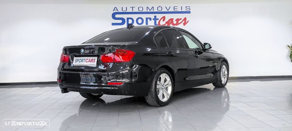 BMW 318 d Auto Line Sport - 12