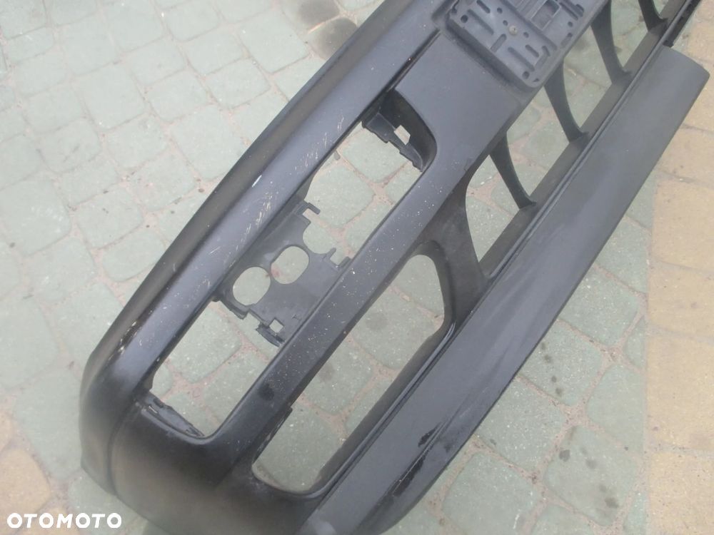 zderzak VW Vento - 4