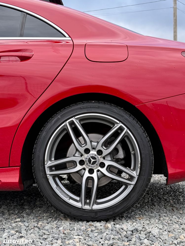 Mercedes-Benz CLA 200 7G-DCT UrbanStyle Edition - 11