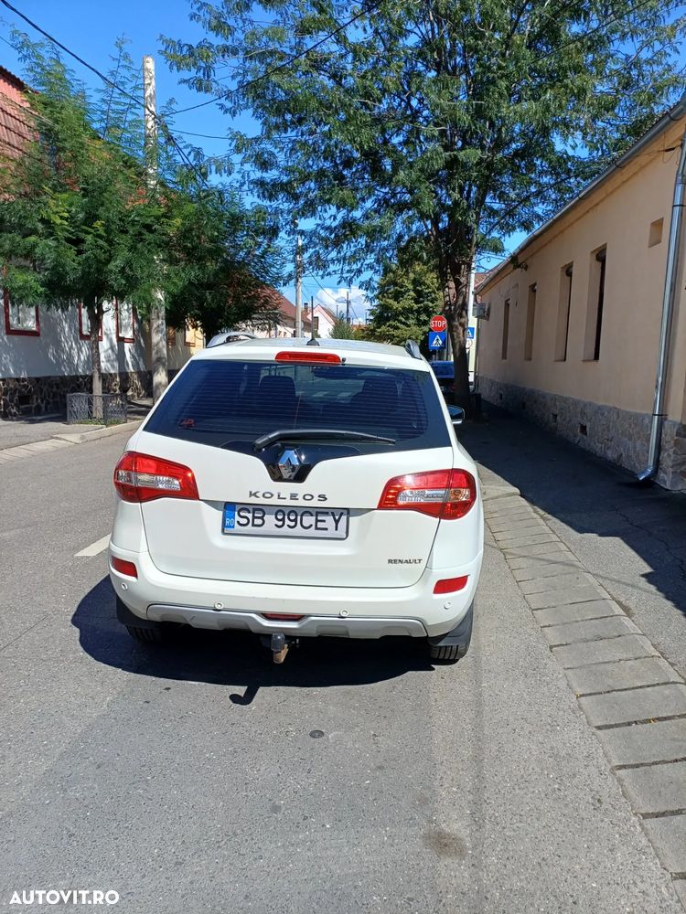 Renault Koleos 2.0 dCI 4X4 Dinamique Aut - 3