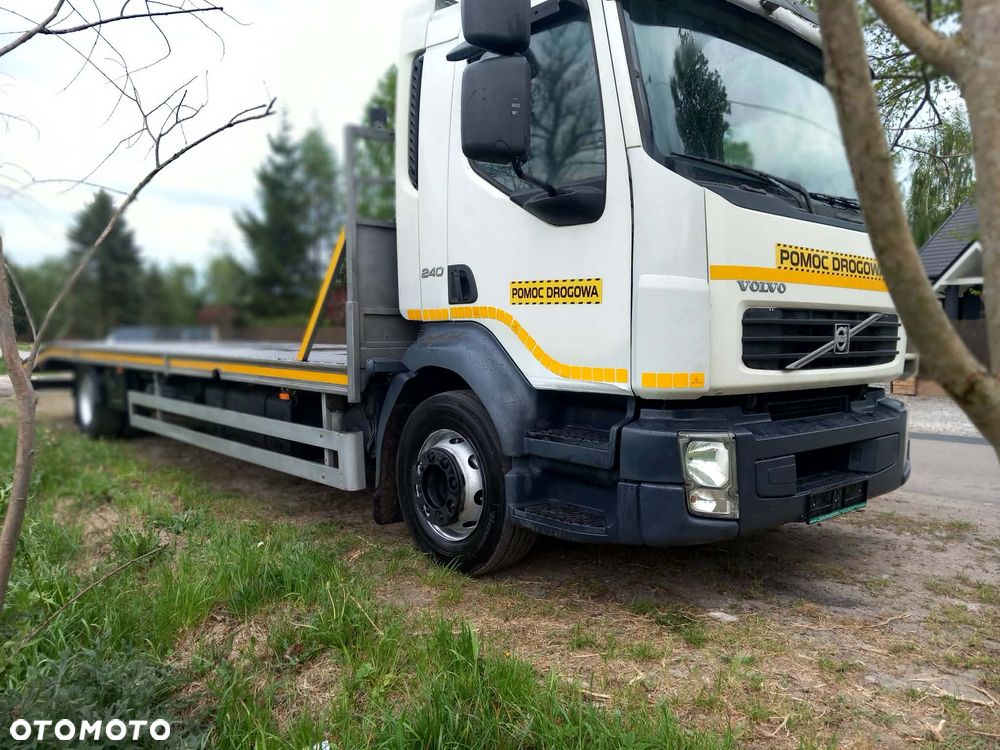 Volvo - 3