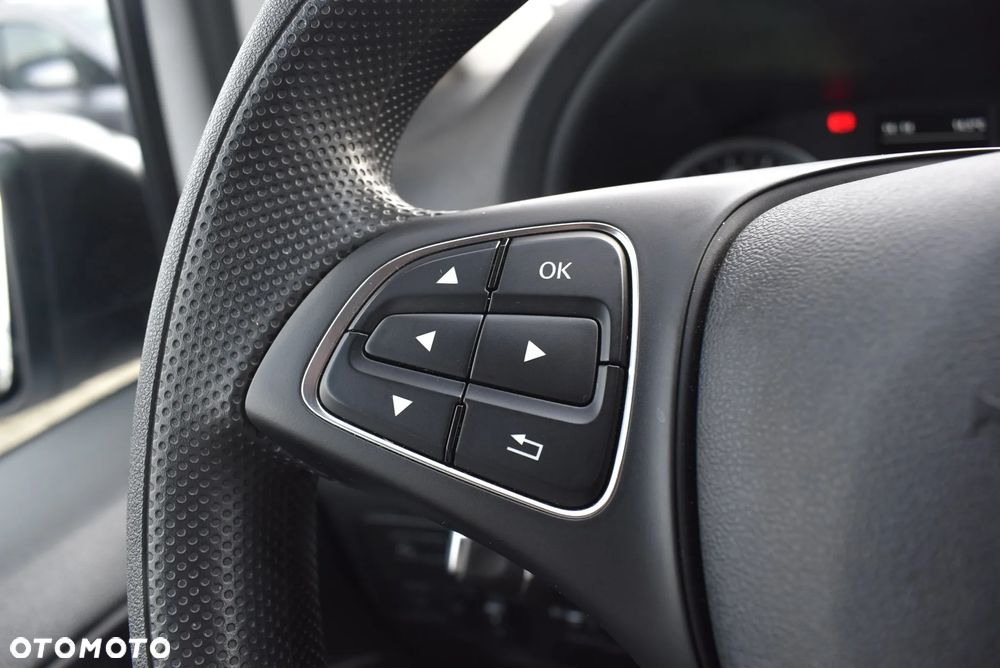 Mercedes-Benz 116 CDI L3 9G-TRONIC 447.605 - 20