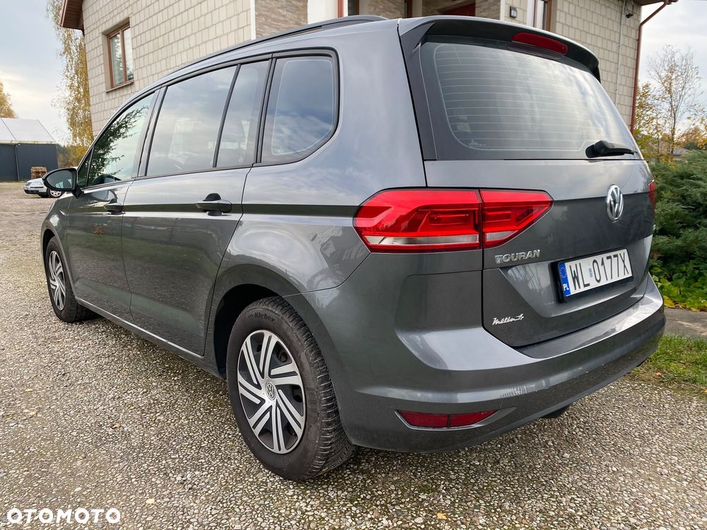 Volkswagen Touran - 6
