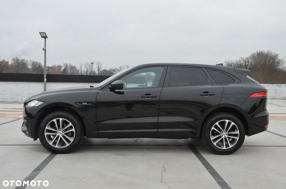 Jaguar F-Pace 2.0 i4P AWD R-Sport - 11