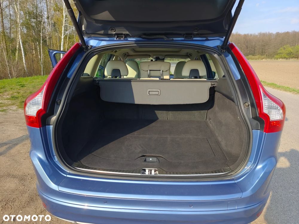 Volvo XC 60 D4 Drive-E Summum - 9