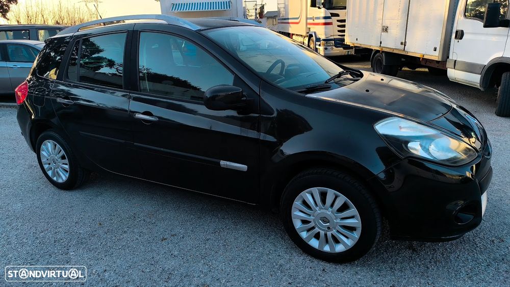 Renault Clio Sport Tourer - 23
