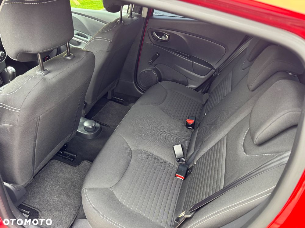 Renault Clio 1.2 16V 75 LIMITED - 18
