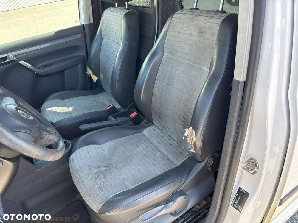 Volkswagen Caddy - 10