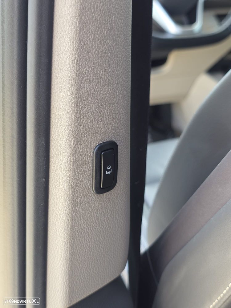 VW Multivan 1.4 TSI e-Hybrid Life Longa DSG - 16