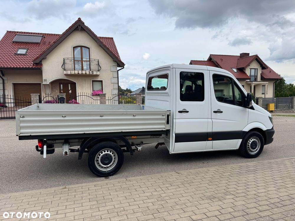 Mercedes-Benz Sprinter - 4