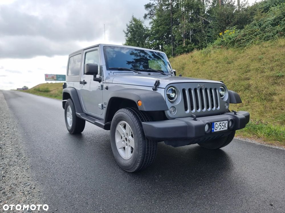 Jeep Wrangler - 1