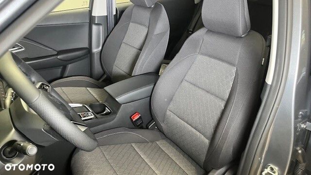 MG ZS Hybrid+ - 23