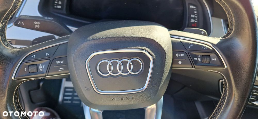 Audi SQ7 4.0 TDI Quattro Tiptronic - 23