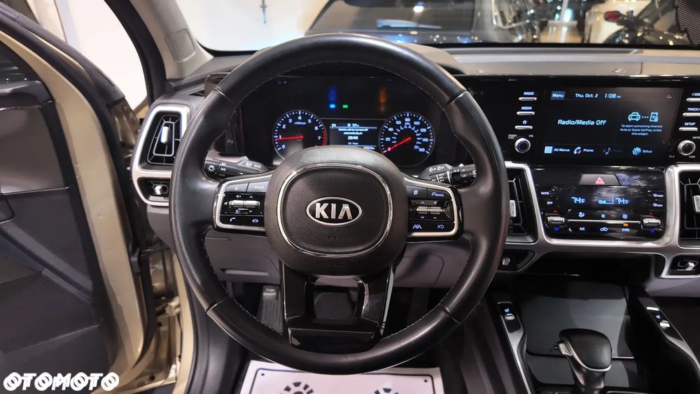 Kia Sorento - 25