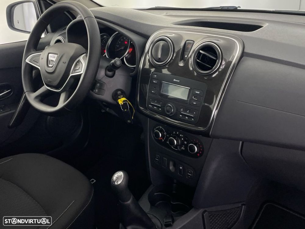 Dacia Sandero 0.9 TCe Comfort - 23