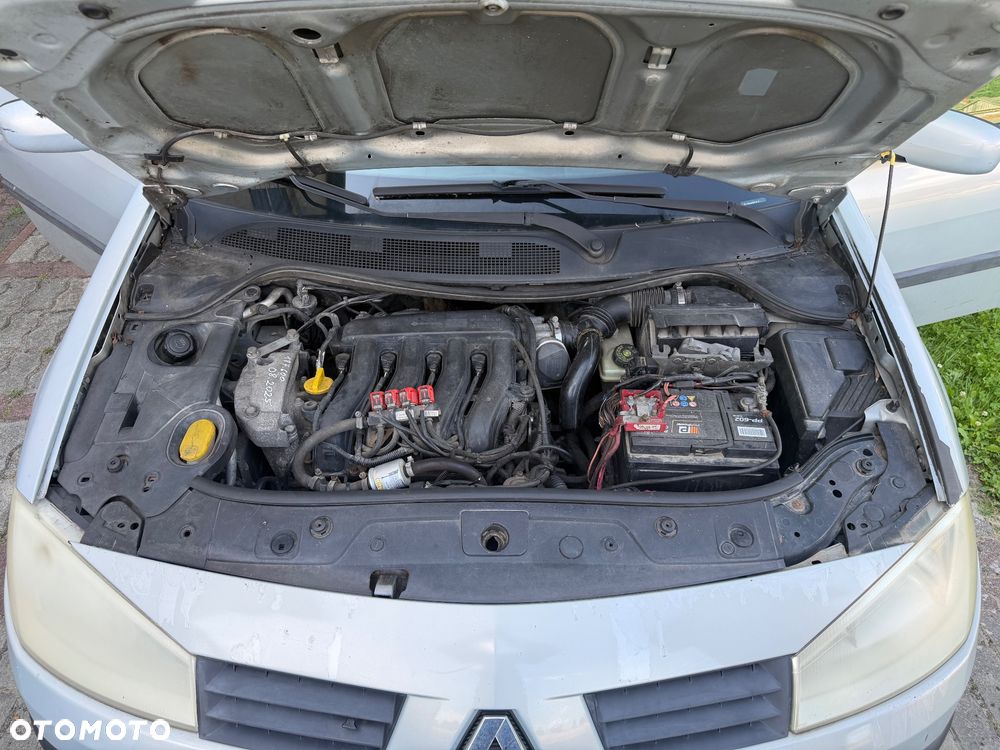 Renault Megane 1.6 Pack Expression - 11