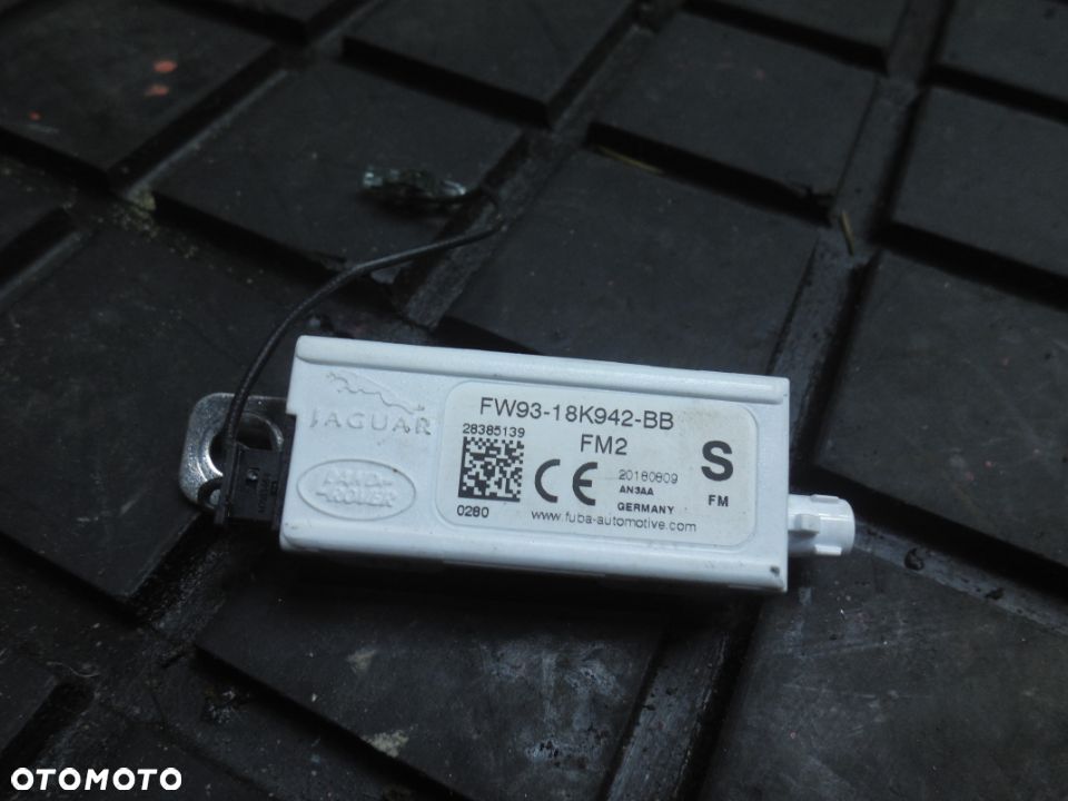ANTENA RADIOWA JAGUAR E-PACE FW9318K942BB - 1
